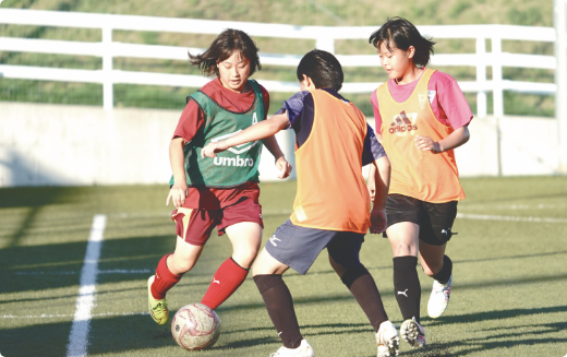 女子サッカー部 益田永島学園 明誠高等学校